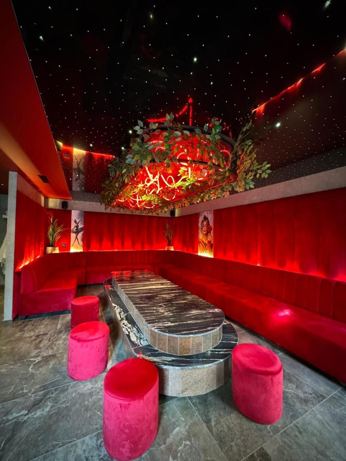 Motel Villa Princi Kosovo Polje 外观 照片