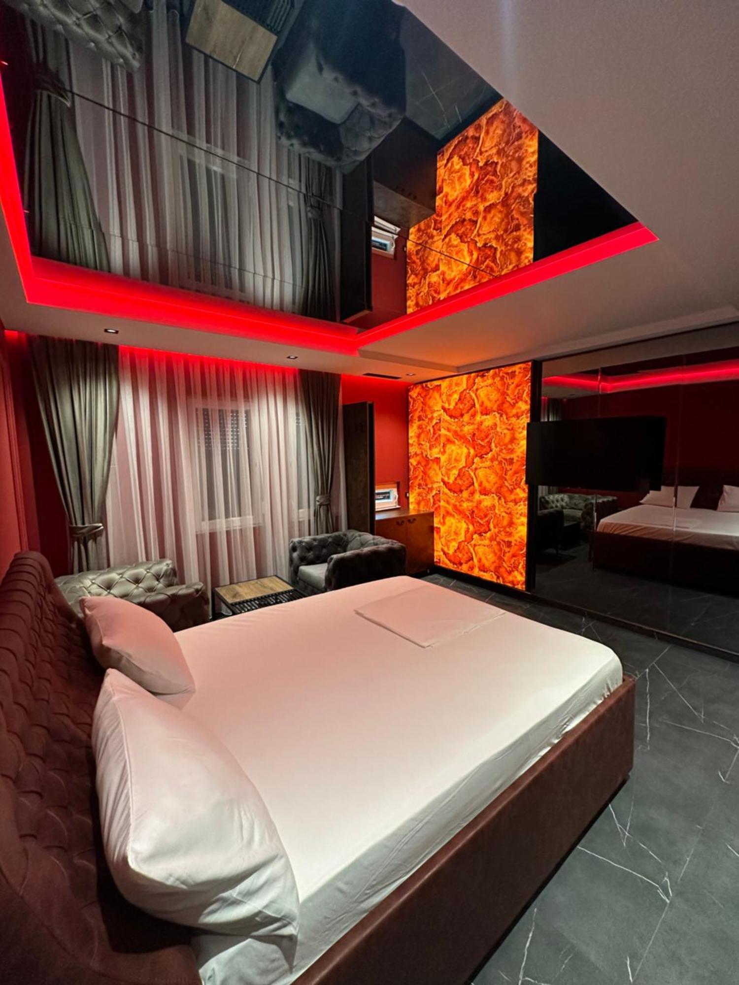 Motel Villa Princi Kosovo Polje 外观 照片